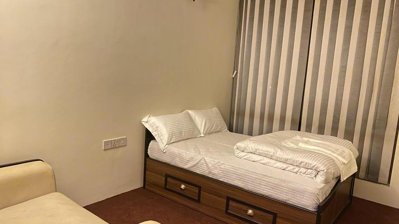 Atlas Serviced Apartments Jawlakhel Ngoại thất bức ảnh